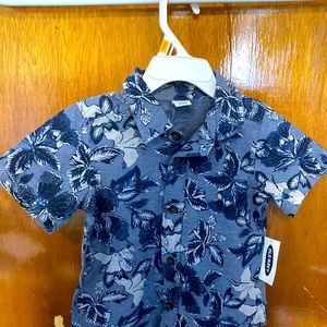 Short sleeve button down kids shirt